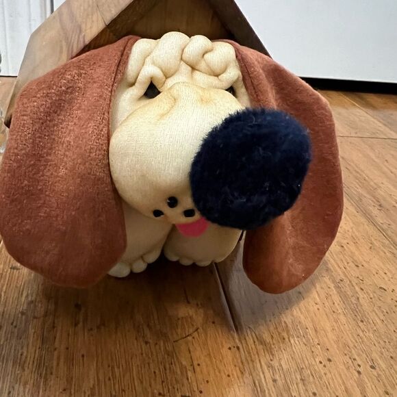 Vtg Music Box Wood Doghouse "Doggie in the window - Picture 4 of 8